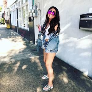 Meet your Posher, Ashleigh